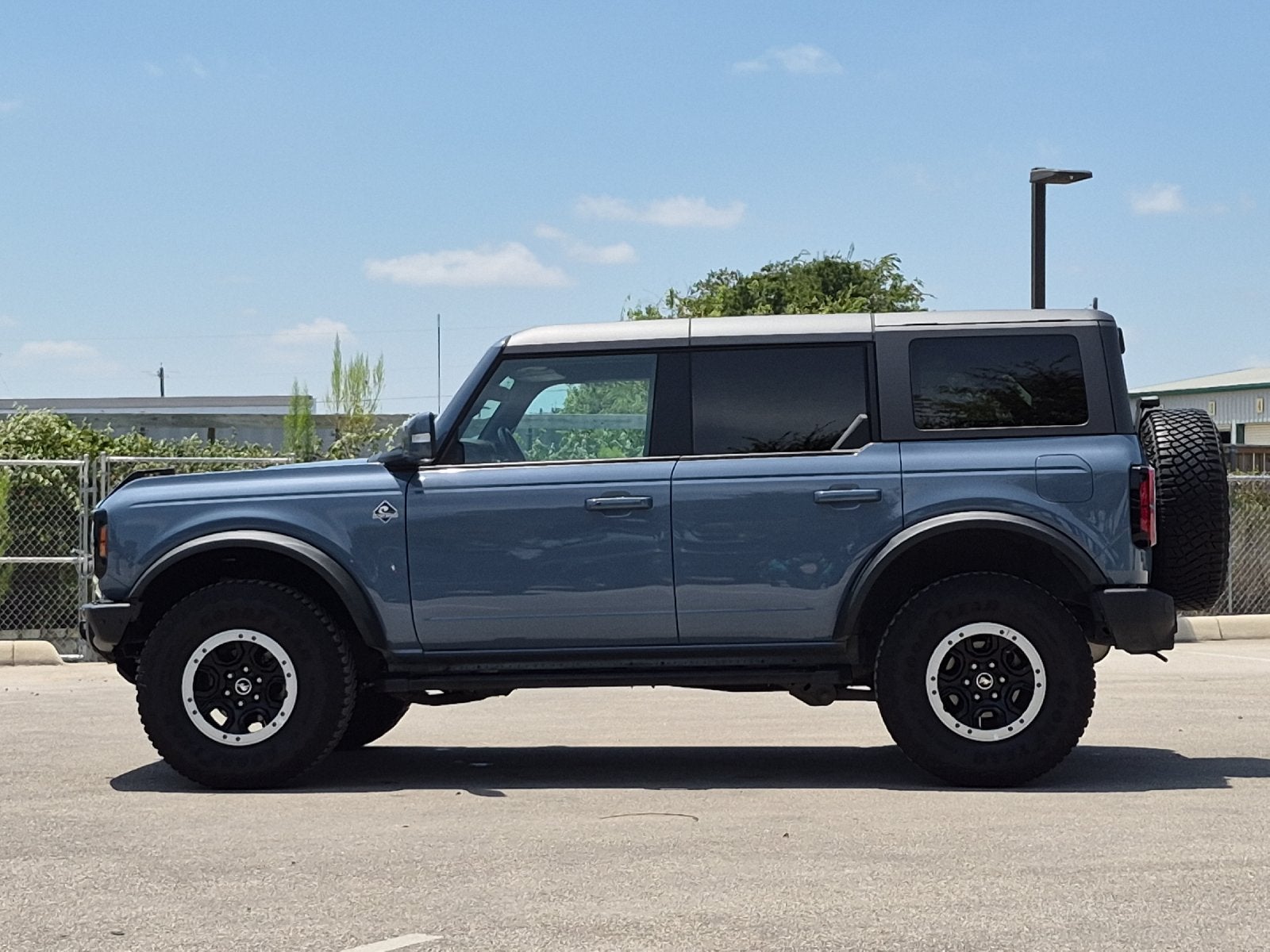 ford bronco 4-door 2023 1FMEE5DPXPLB61231 image ford bronco 4-door 2023 1FMEE5DPXPLB61231 image